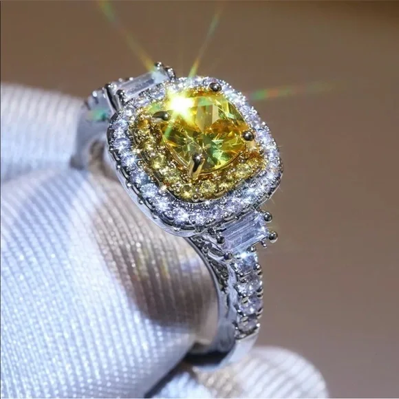 925 Stamped Sterling Silver Citrine Yellow Diamond Ring - Picture 3 of 9